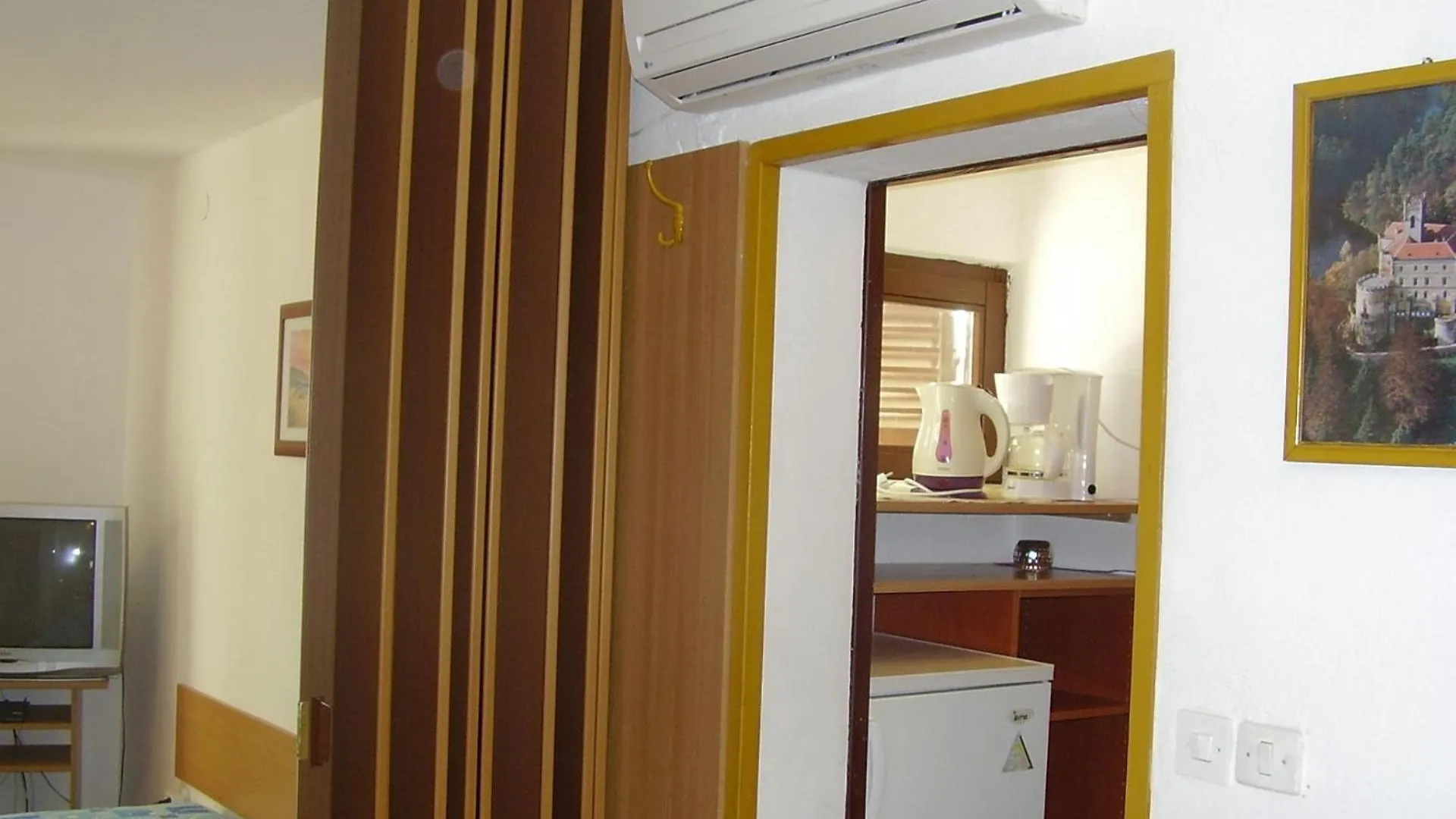 Apartments Dane-30M From Sea Trogir